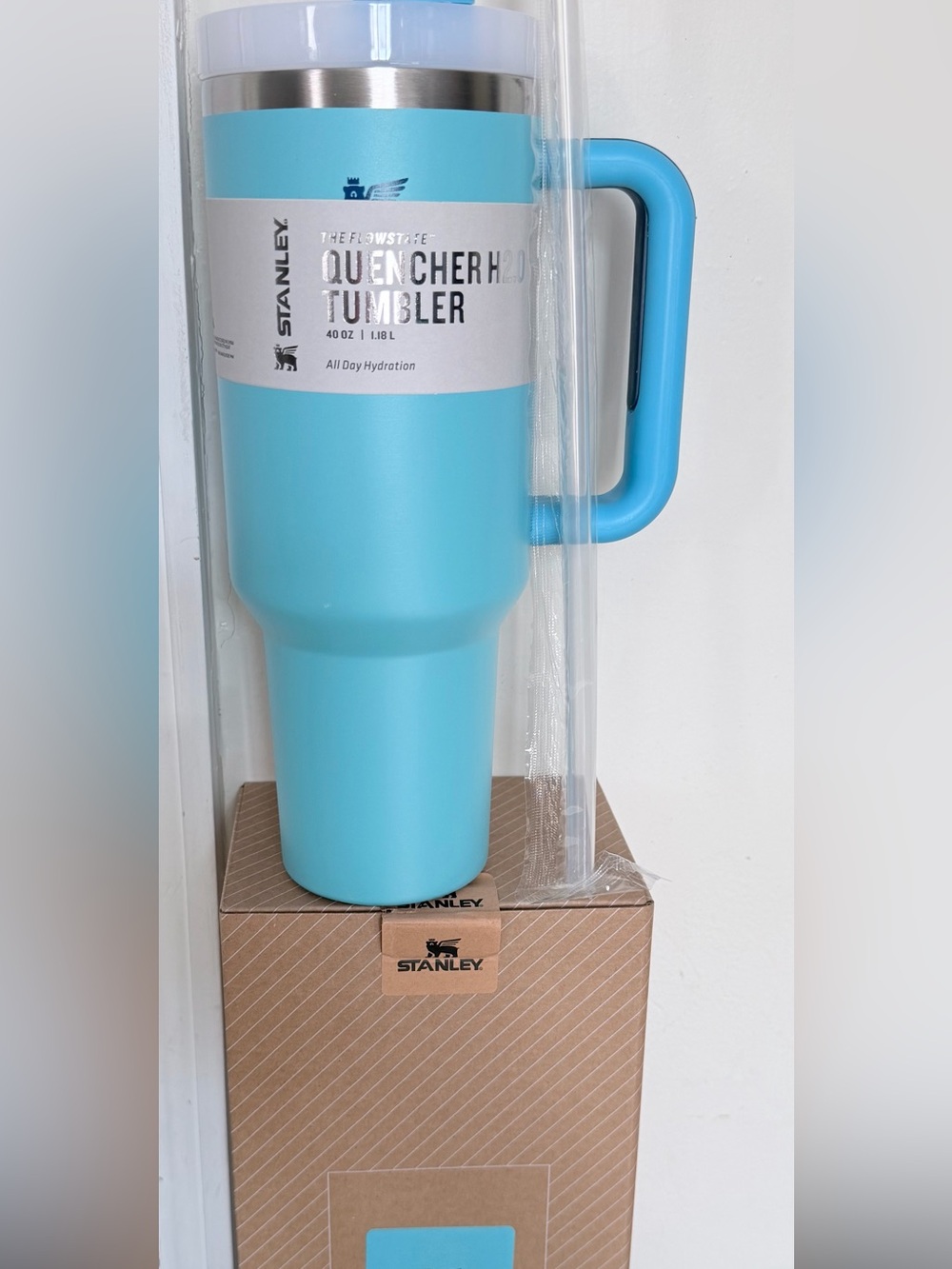 Stanley Quencher Tumbler in Bright Aqua Blue